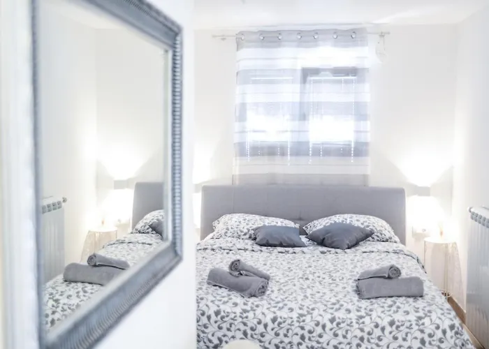 Modern Getaway Studio For Two